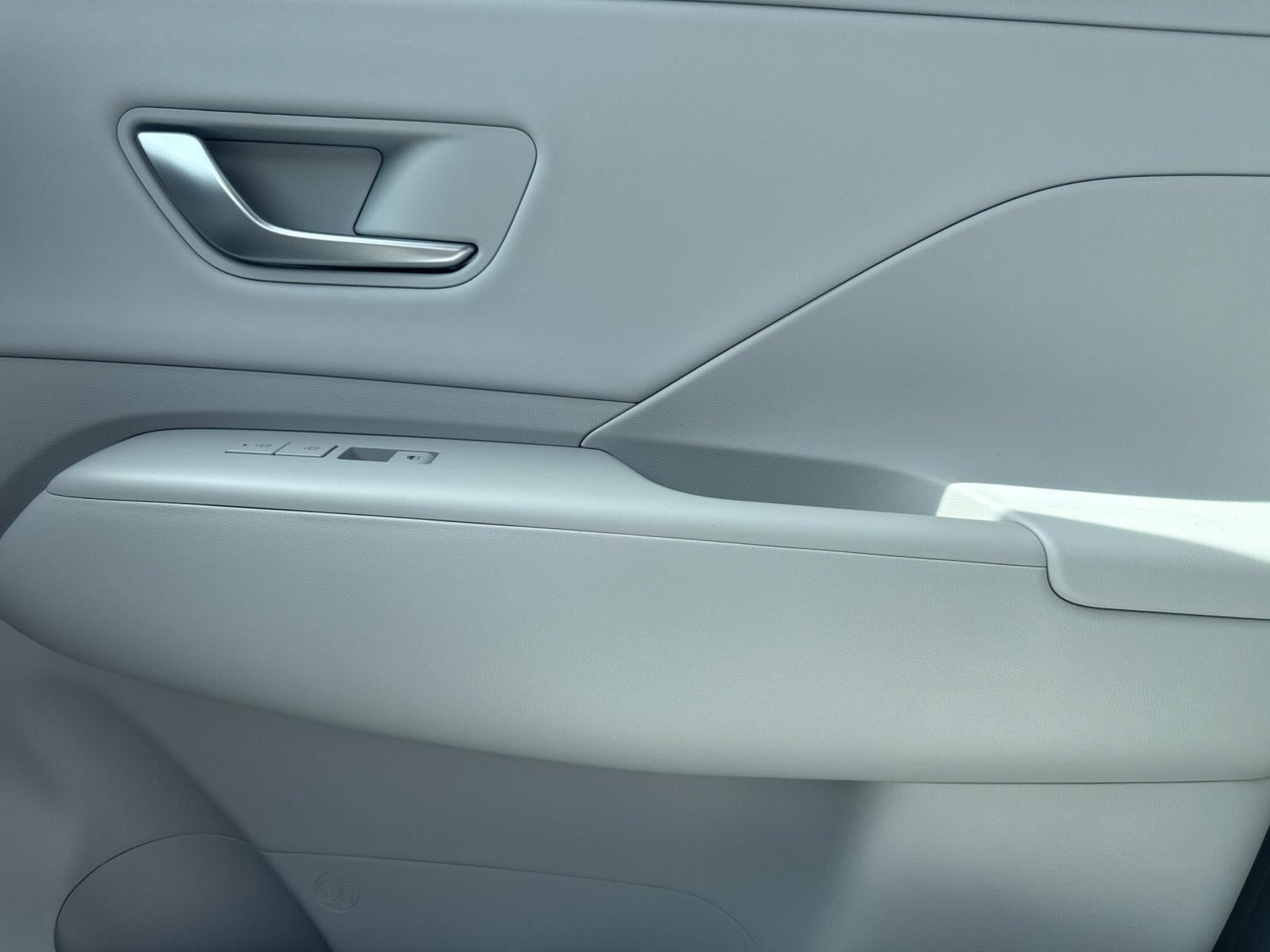 2026 Hyundai KONA SEL Premium FWD