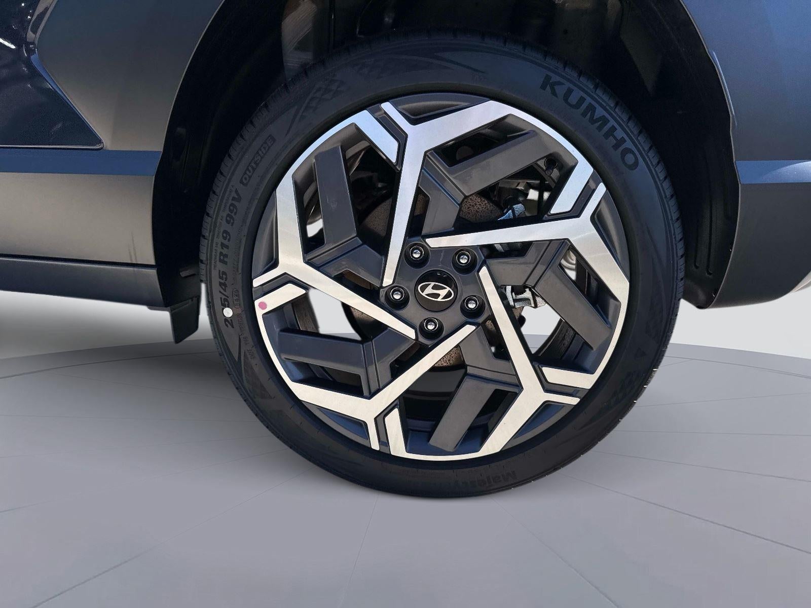 2026 Hyundai KONA SEL Premium FWD