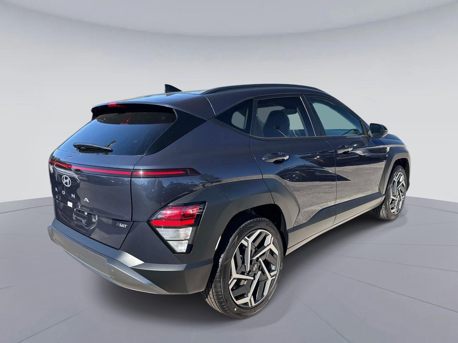 2026 Hyundai KONA SEL Premium FWD