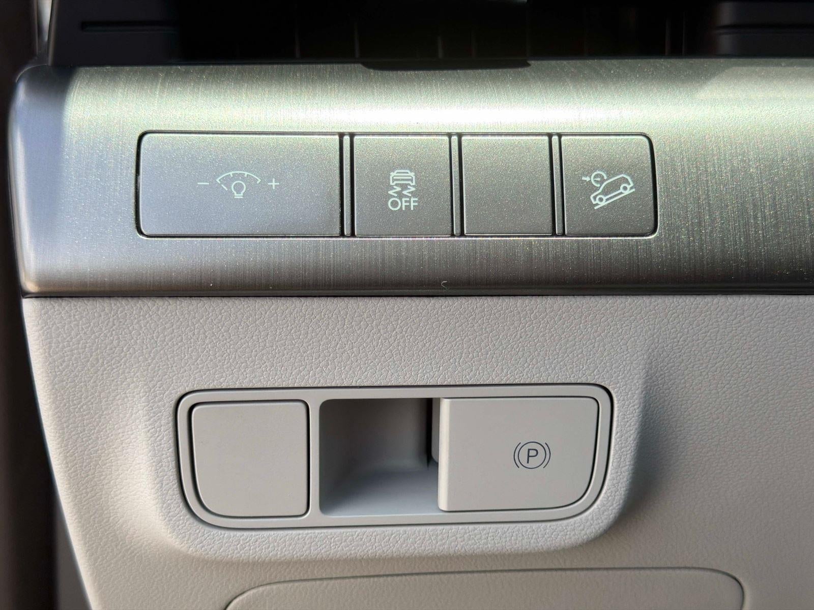 2026 Hyundai KONA SEL Premium FWD