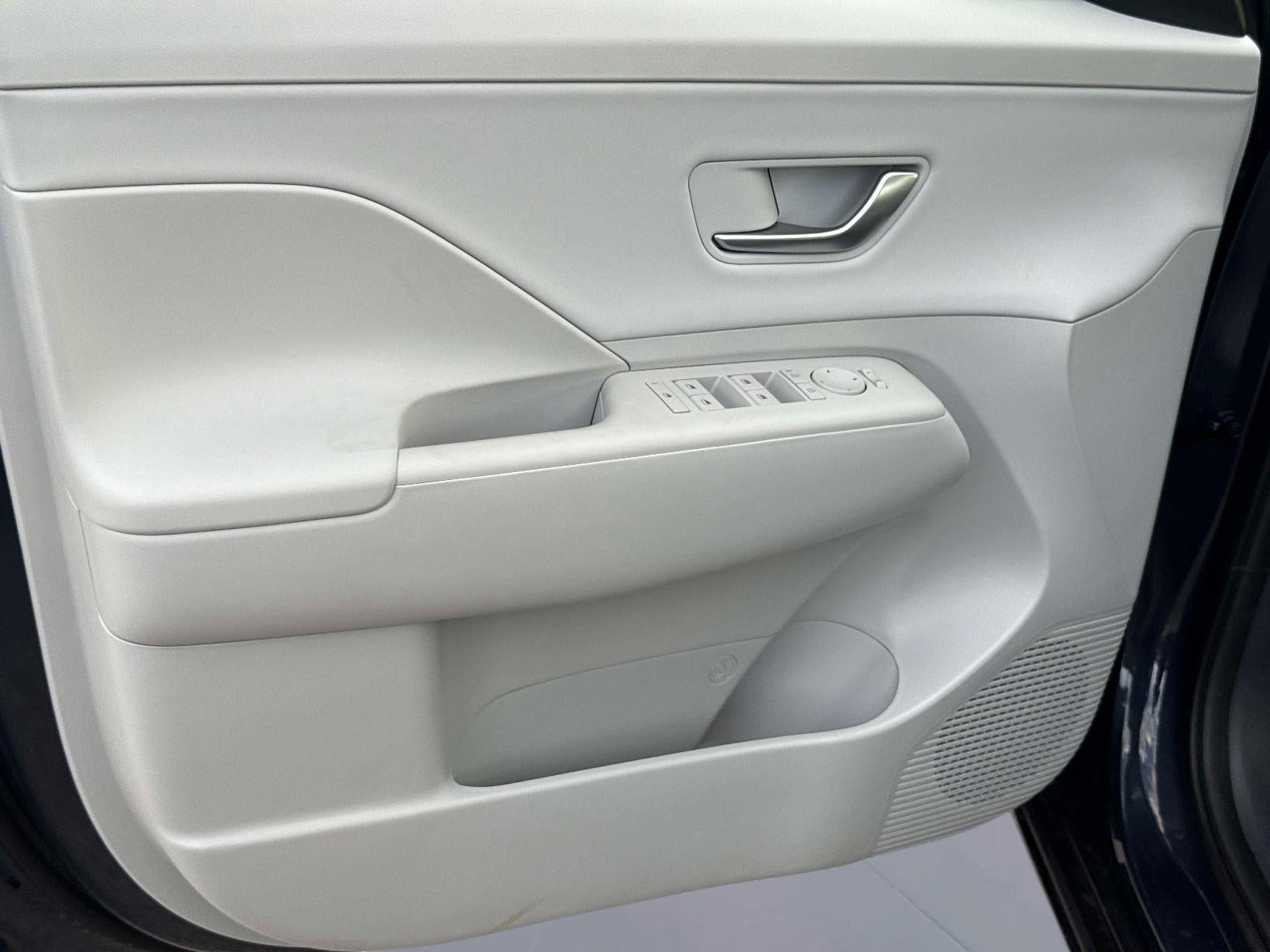 2026 Hyundai KONA SEL Premium FWD