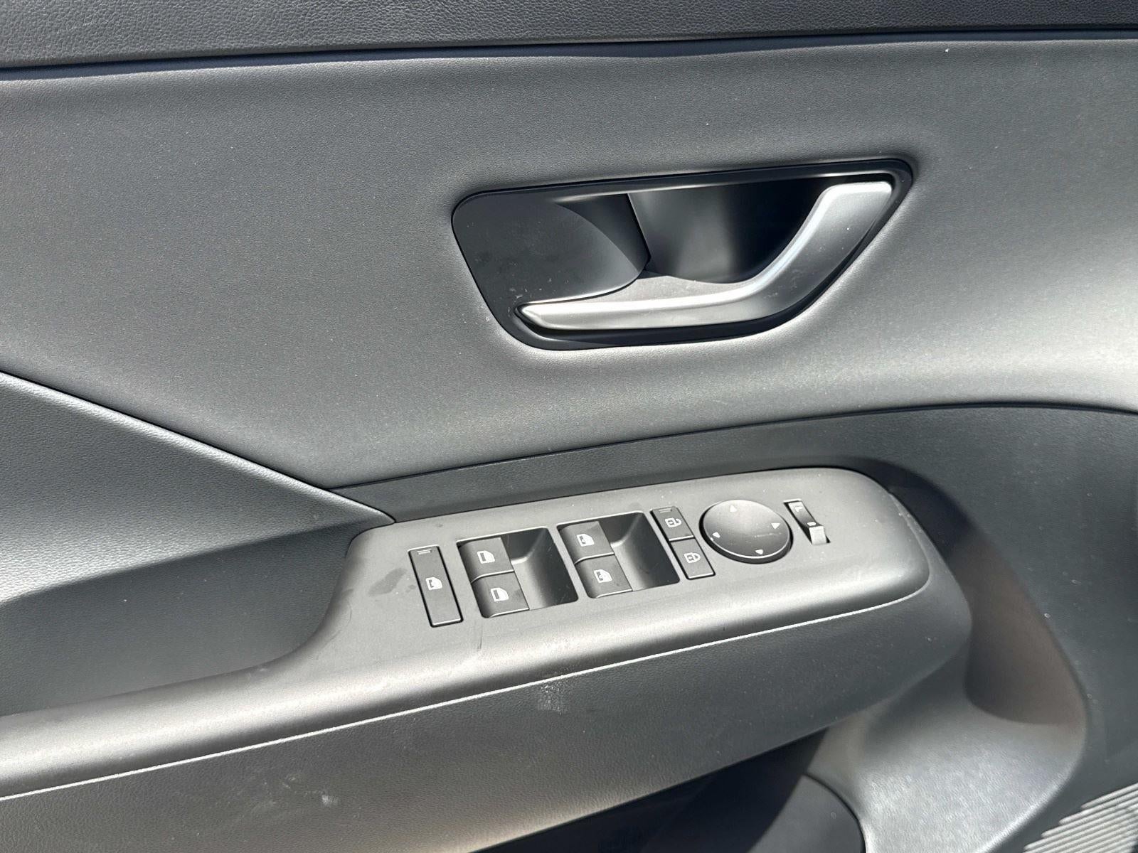 2026 Hyundai KONA SEL Premium FWD