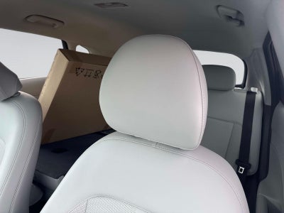 2026 Hyundai KONA SEL PREMIU SEL Premium FWD