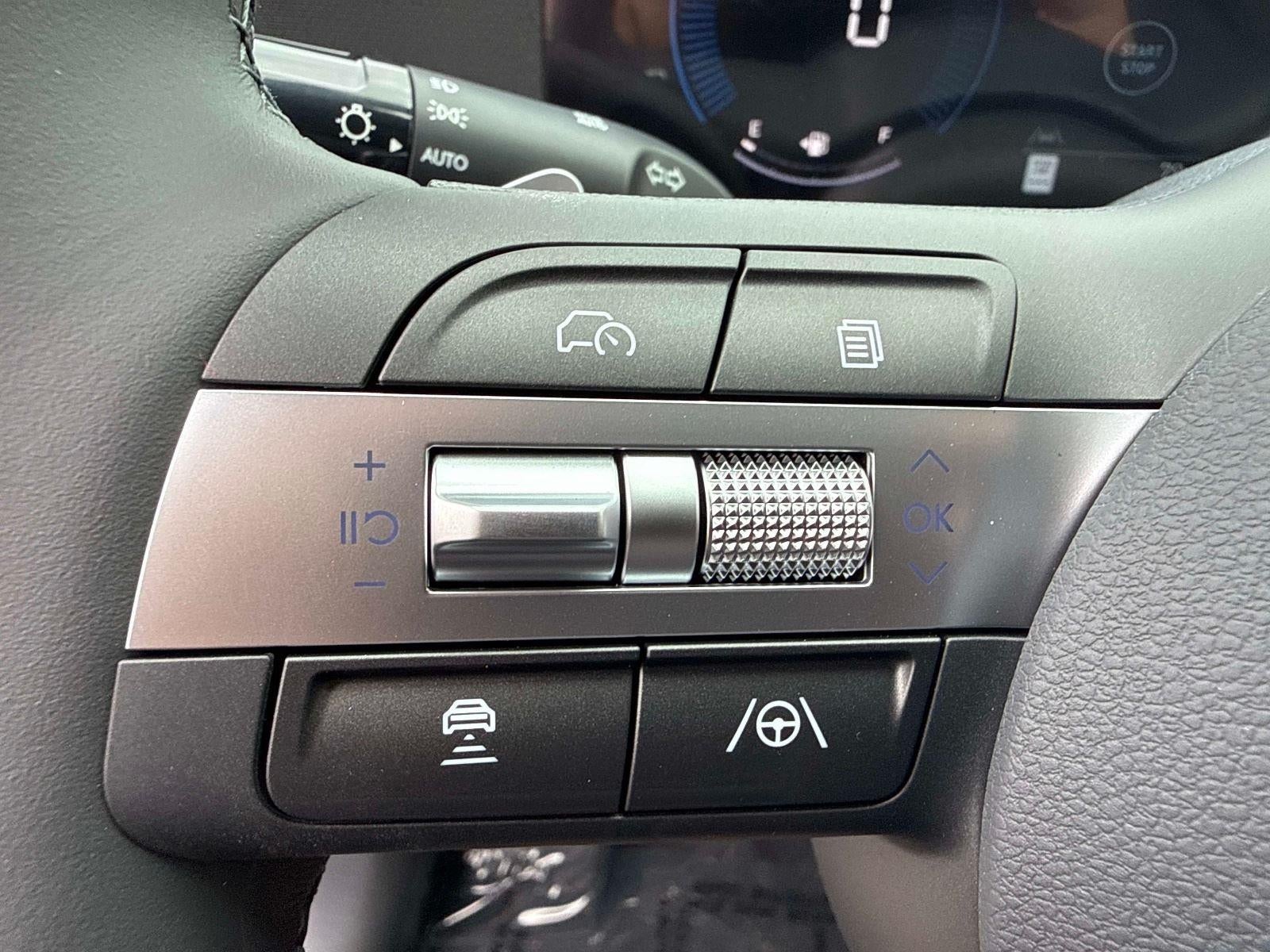 2026 Hyundai KONA SEL PREMIU SEL Premium FWD
