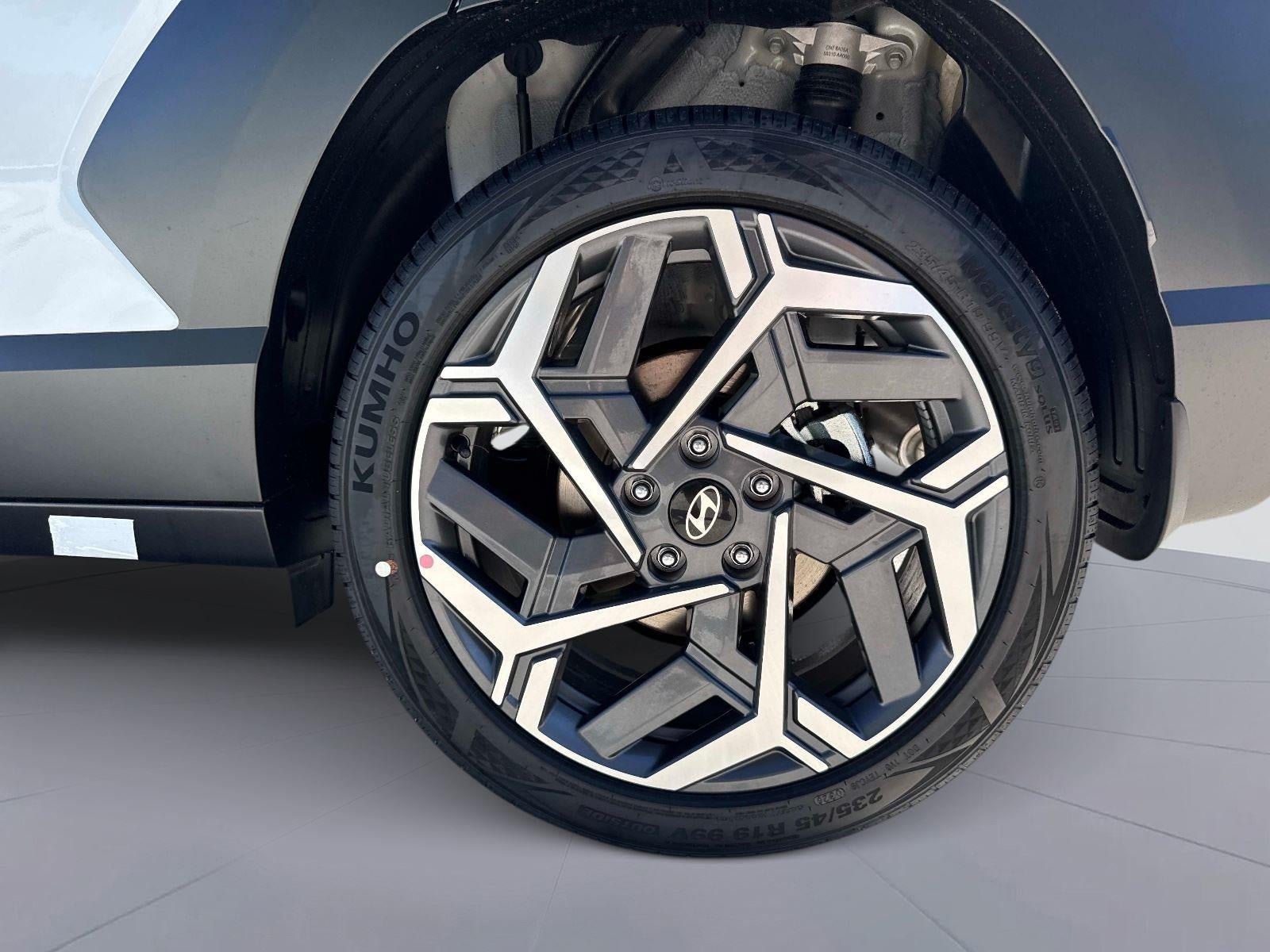 2026 Hyundai KONA SEL Premium FWD