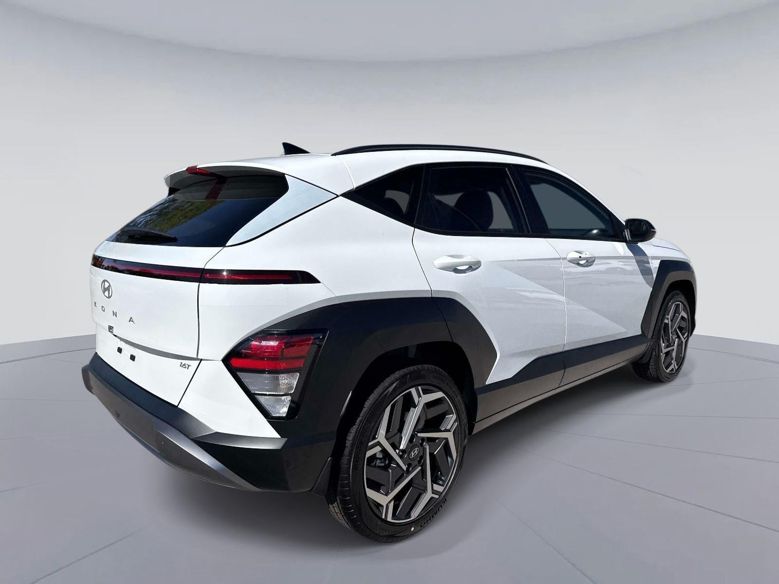 2026 Hyundai KONA SEL Premium FWD