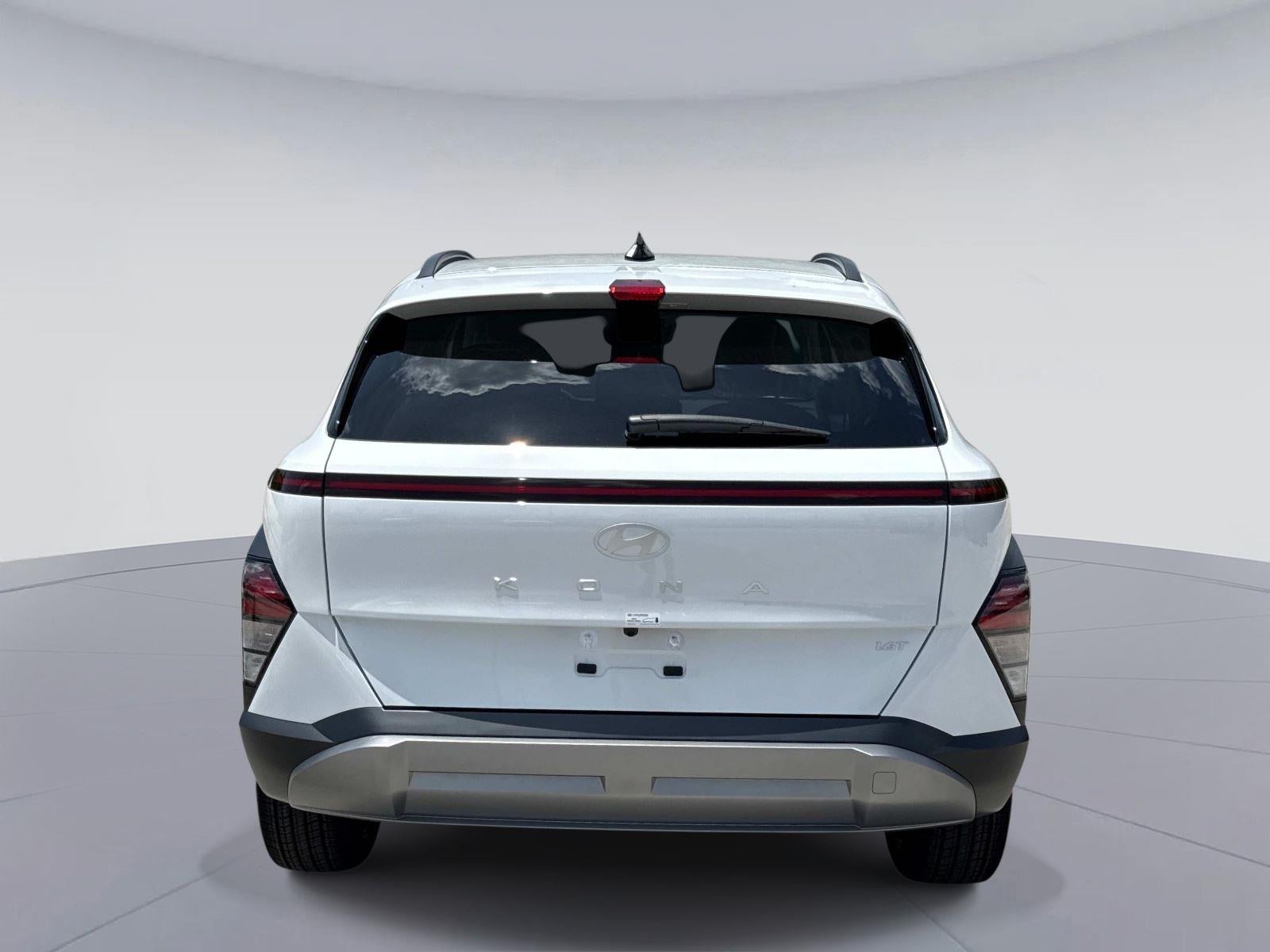 2026 Hyundai KONA SEL Premium FWD