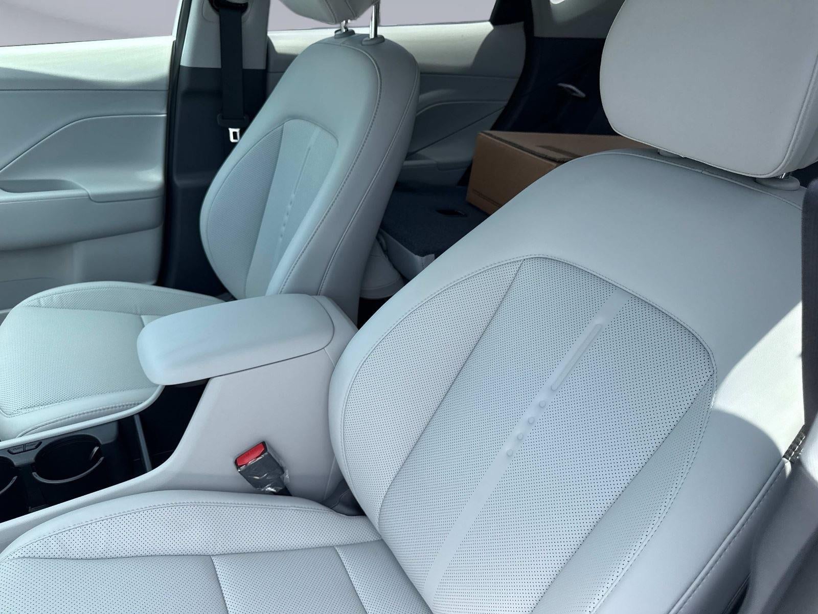 2026 Hyundai KONA SEL Premium FWD