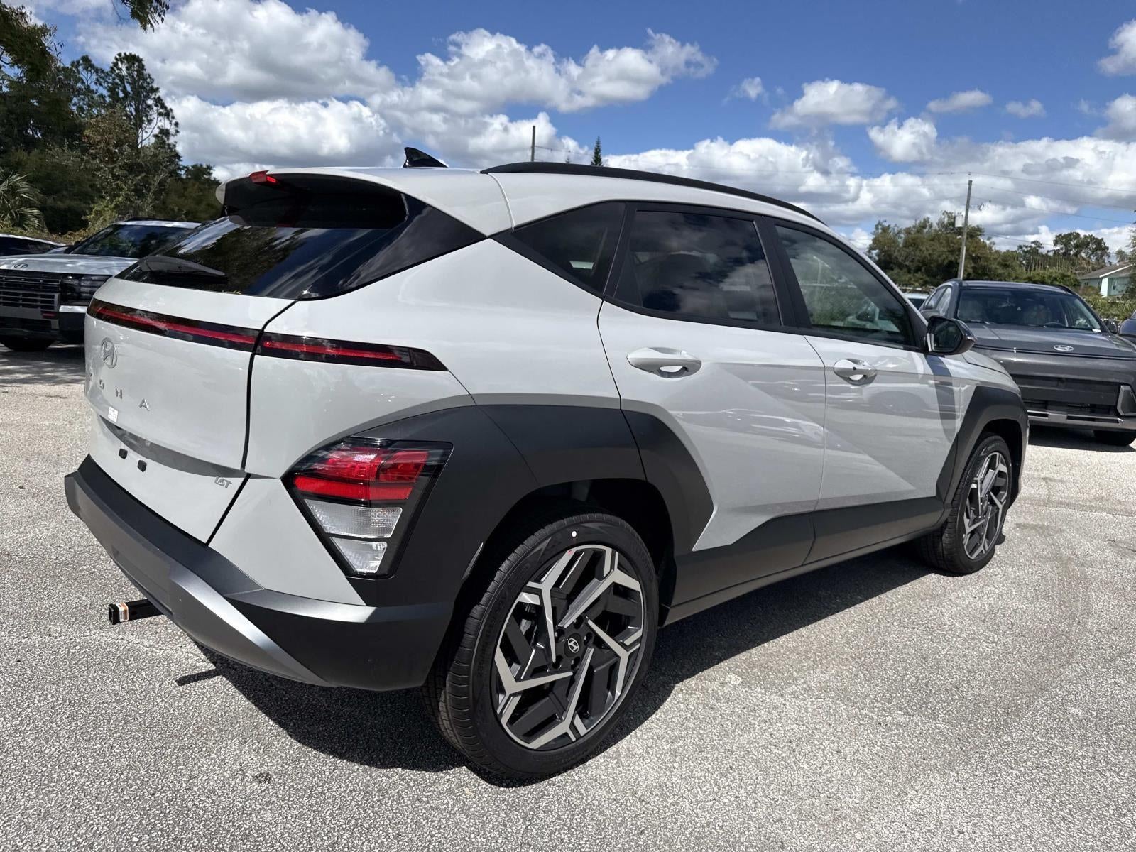 2026 Hyundai KONA SEL Premium FWD