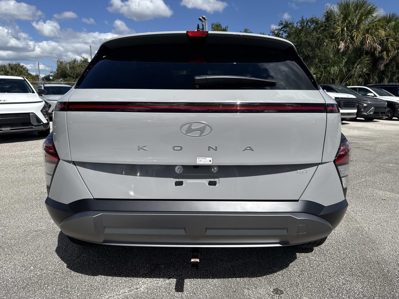 2026 Hyundai KONA SEL Premium FWD