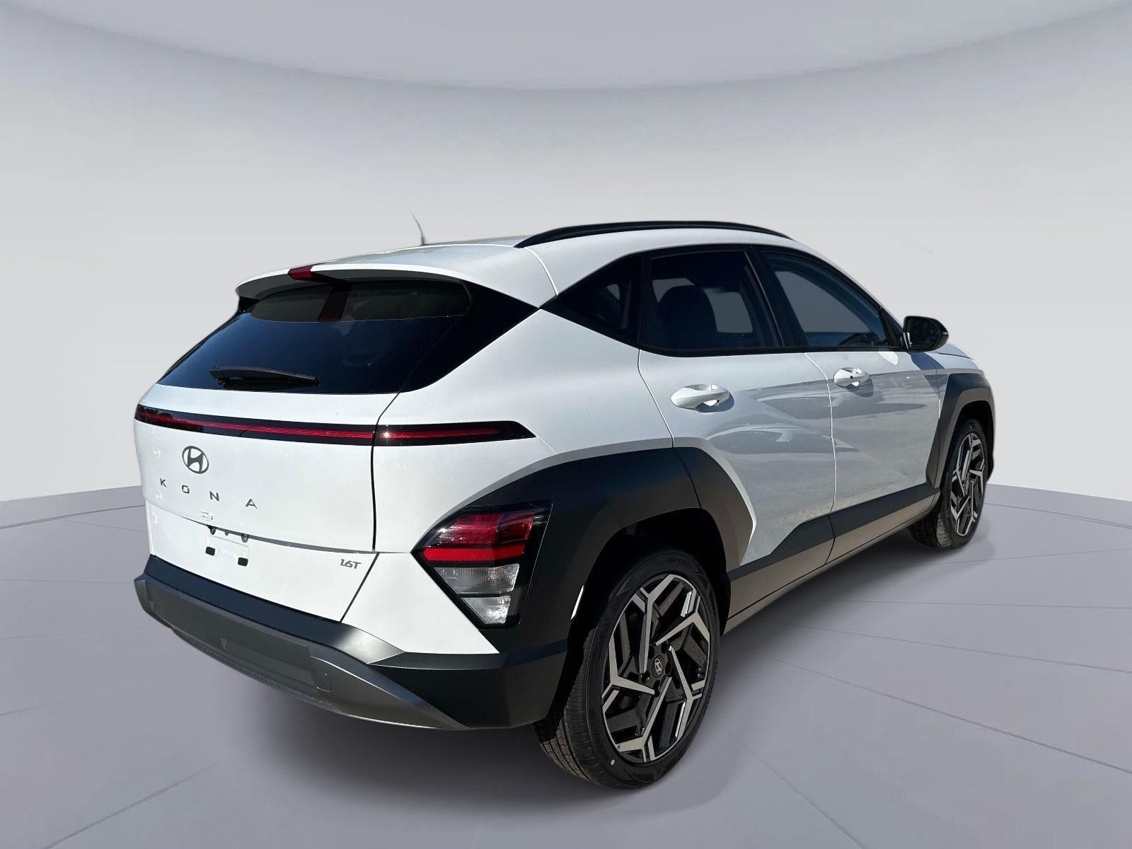 2026 Hyundai KONA SEL Premium FWD