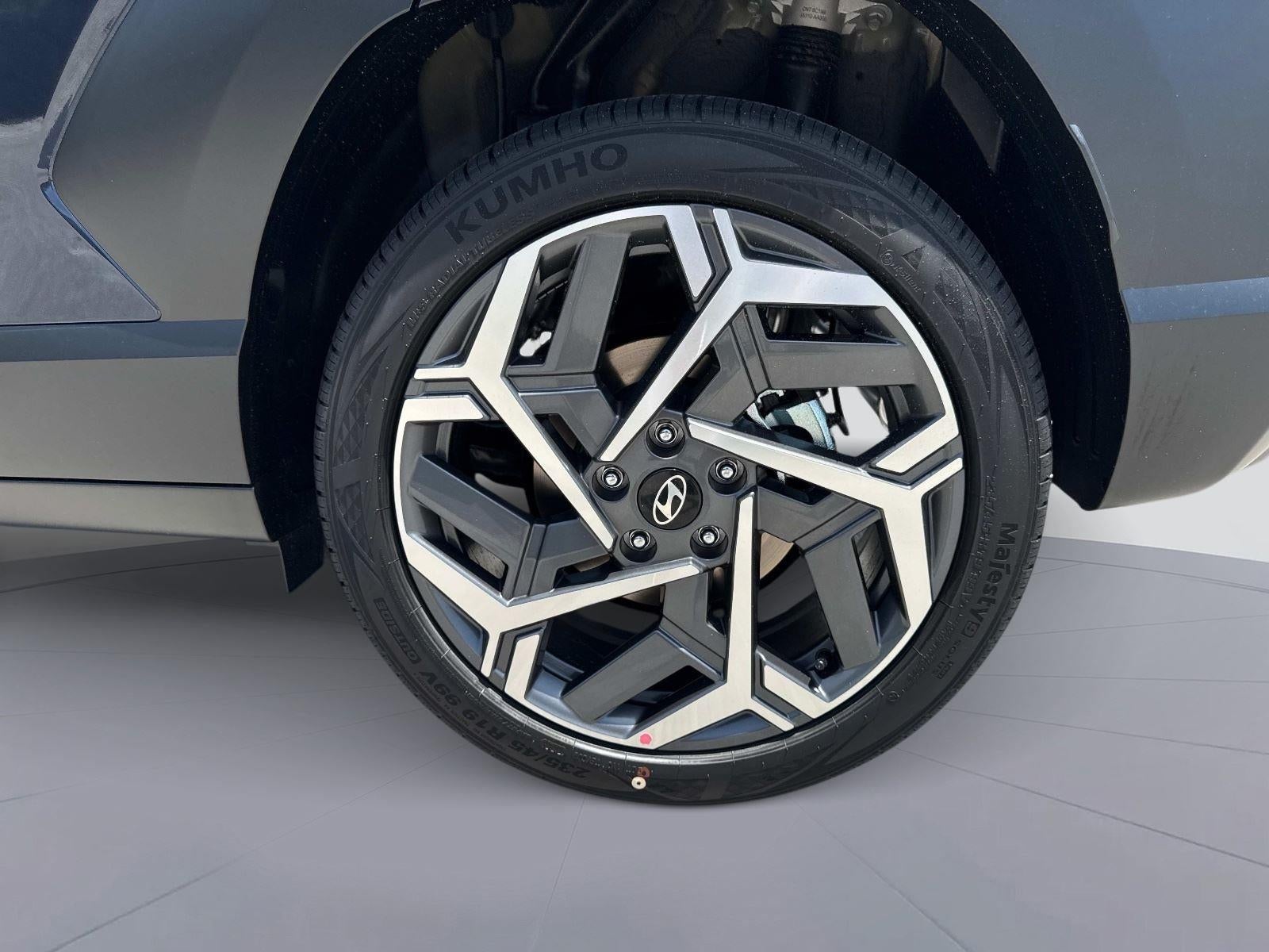 2026 Hyundai KONA SEL Premium FWD