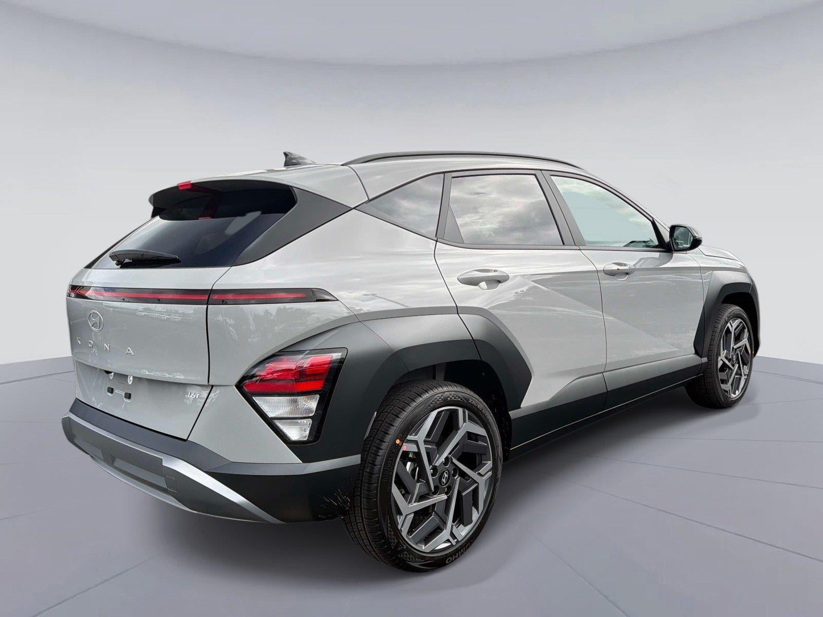 2027 Hyundai KONA SEL Premium FWD