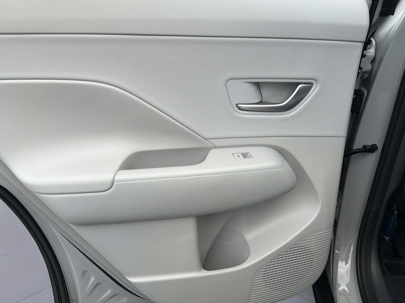 2027 Hyundai KONA SEL Premium FWD