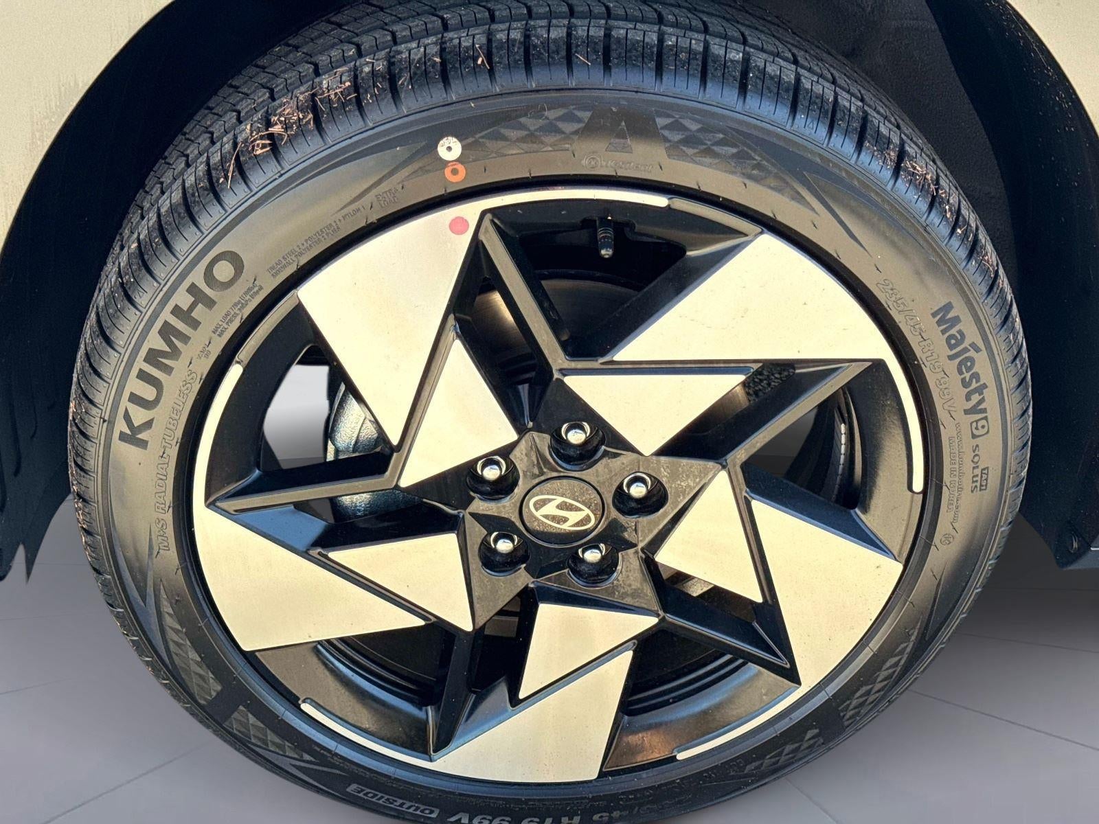 2026 Hyundai KONA Limited FWD