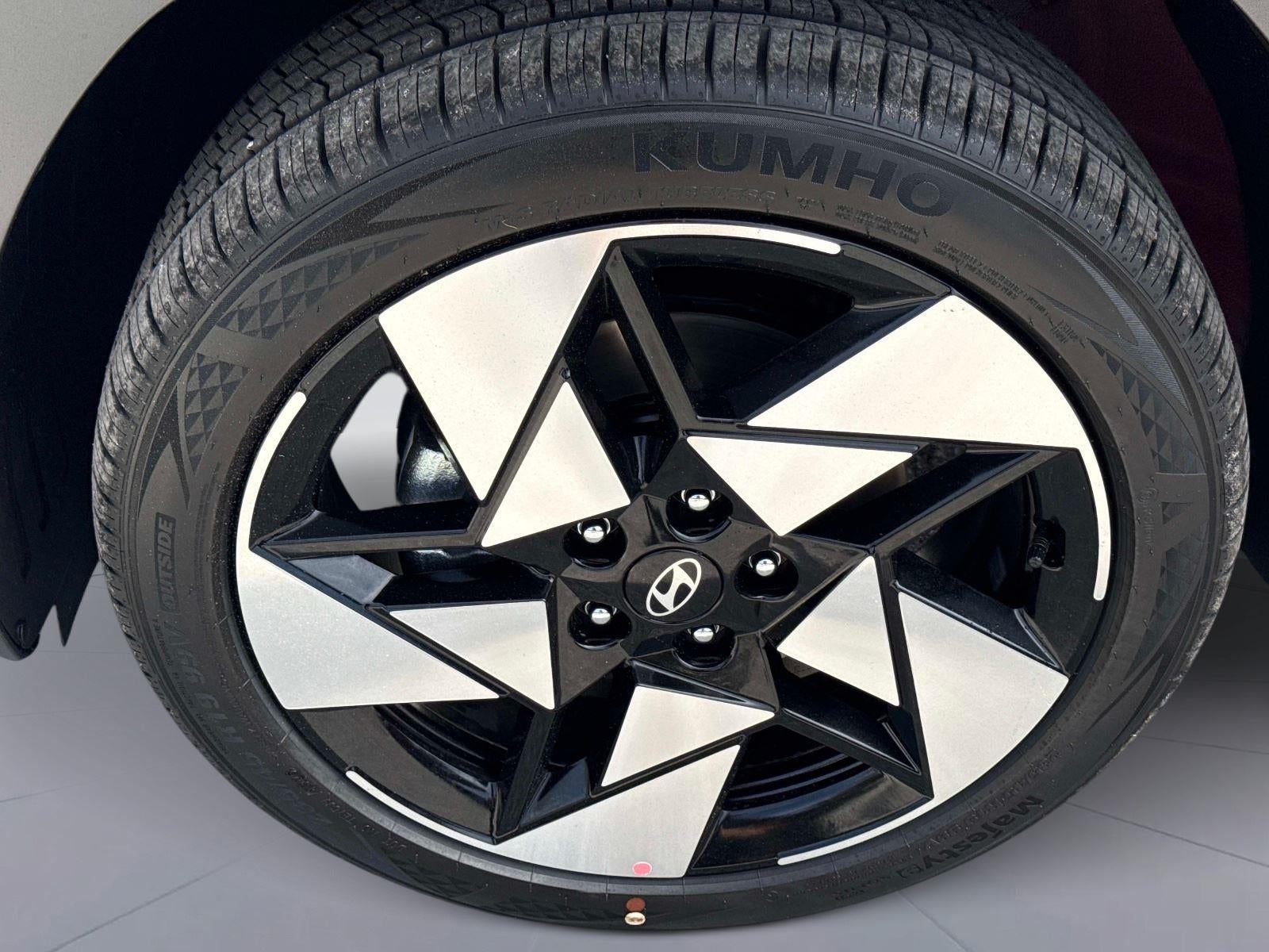 2026 Hyundai KONA Limited FWD