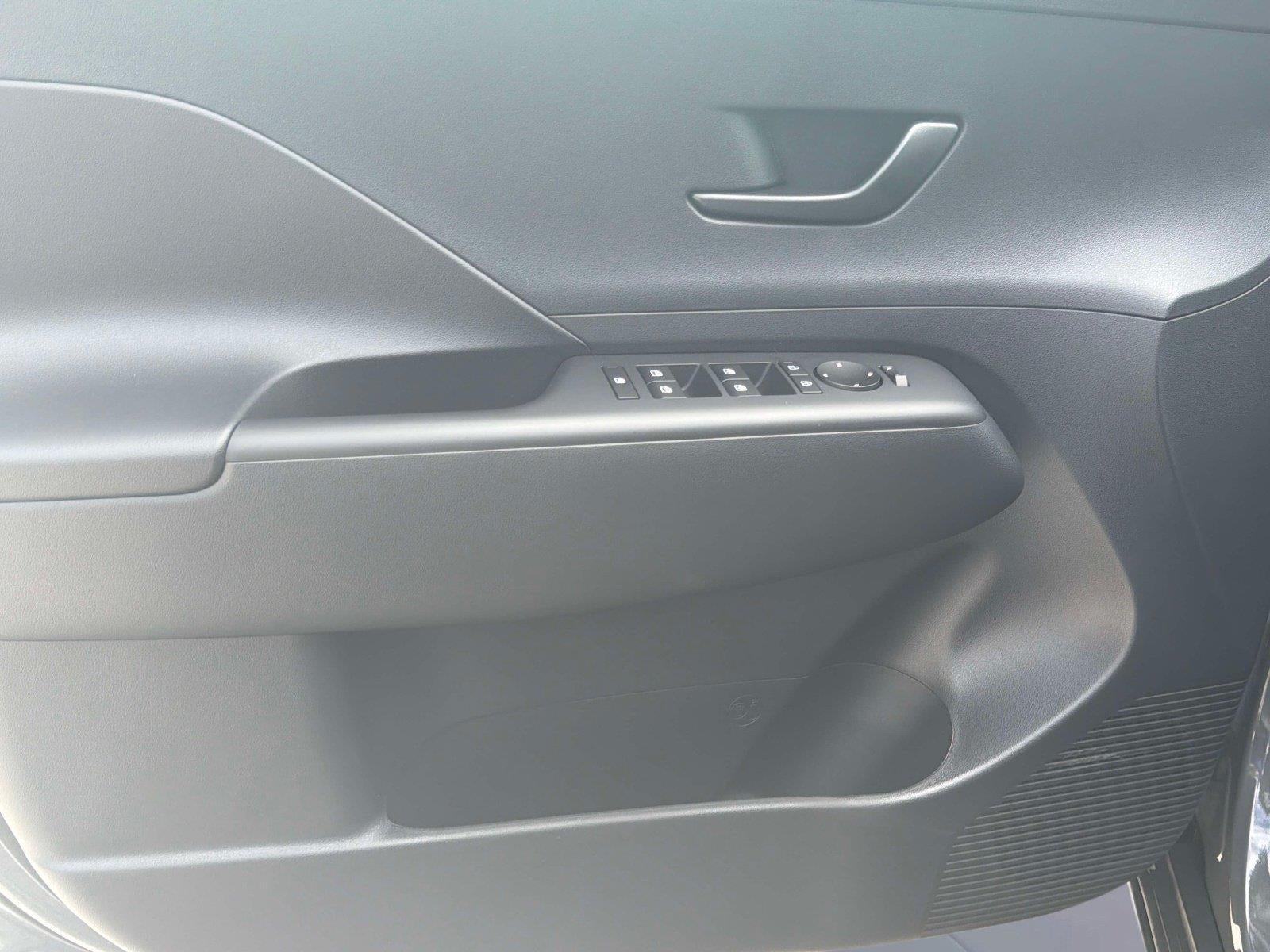 2027 Hyundai KONA SEL Sport FWD