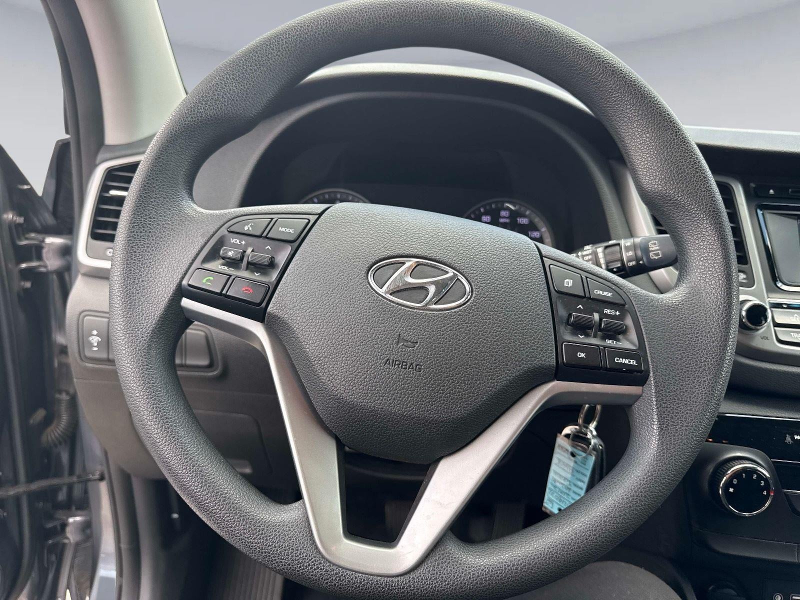 2017 Hyundai TUCSON SE
