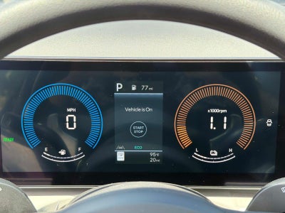2026 Hyundai TUCSON HYBRID SE