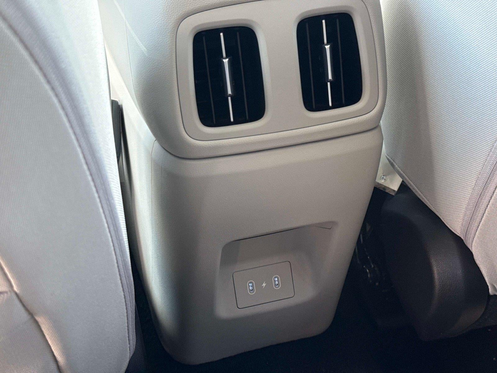 2026 Hyundai TUCSON HYBRID SEL FWD