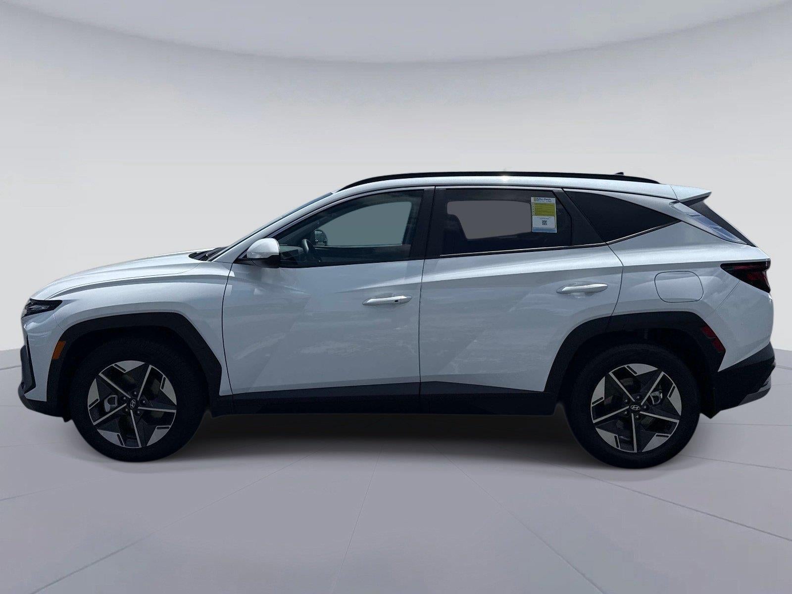 2026 Hyundai TUCSON HYBRID SEL FWD