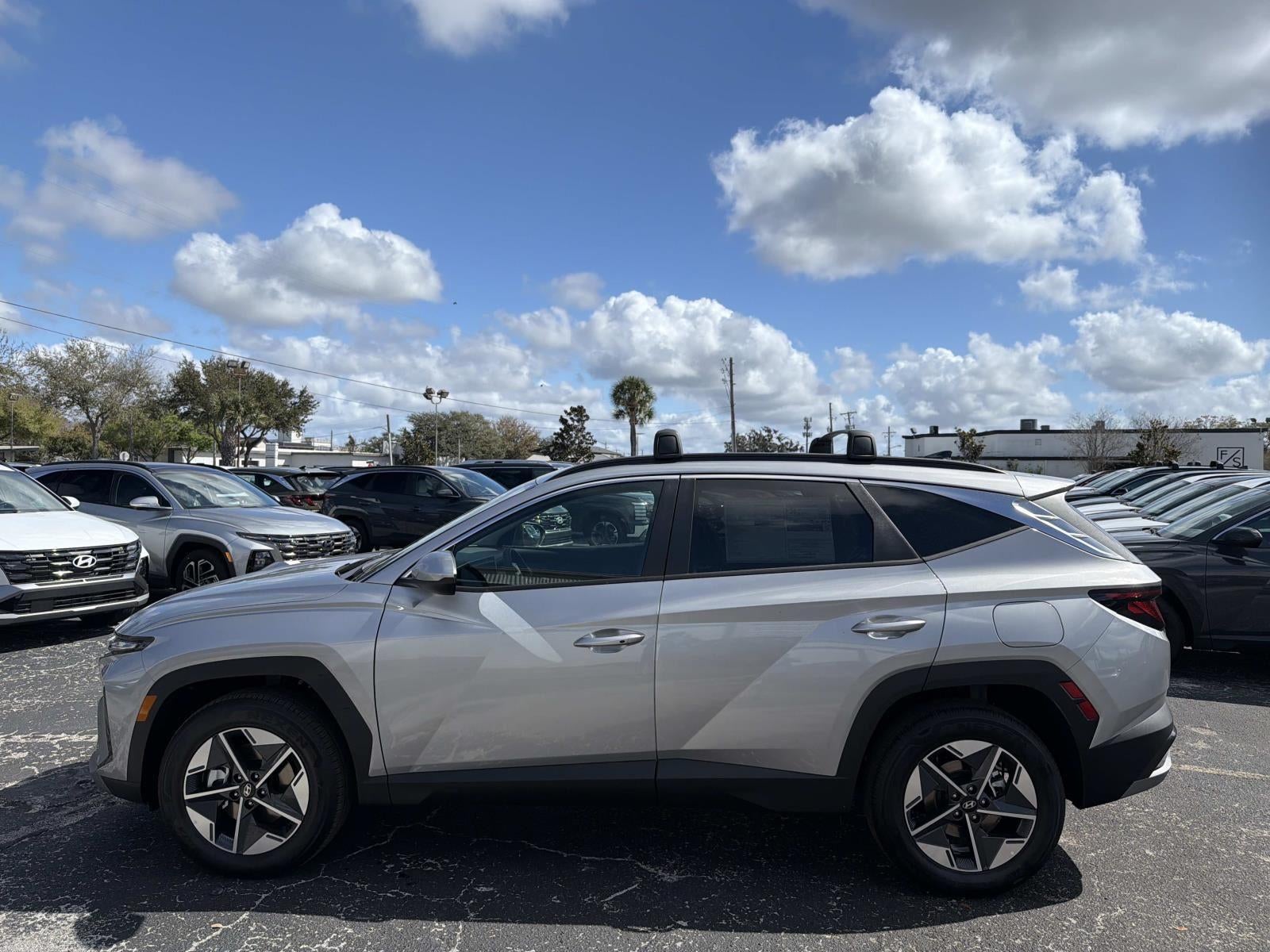 2026 Hyundai TUCSON HYBRID SEL AWD