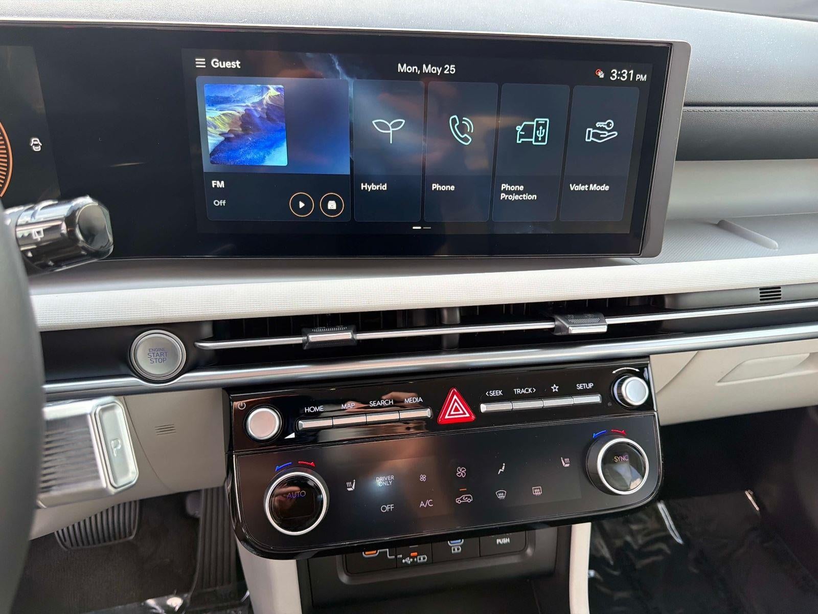 2026 Hyundai TUCSON HYBRID SEL AWD