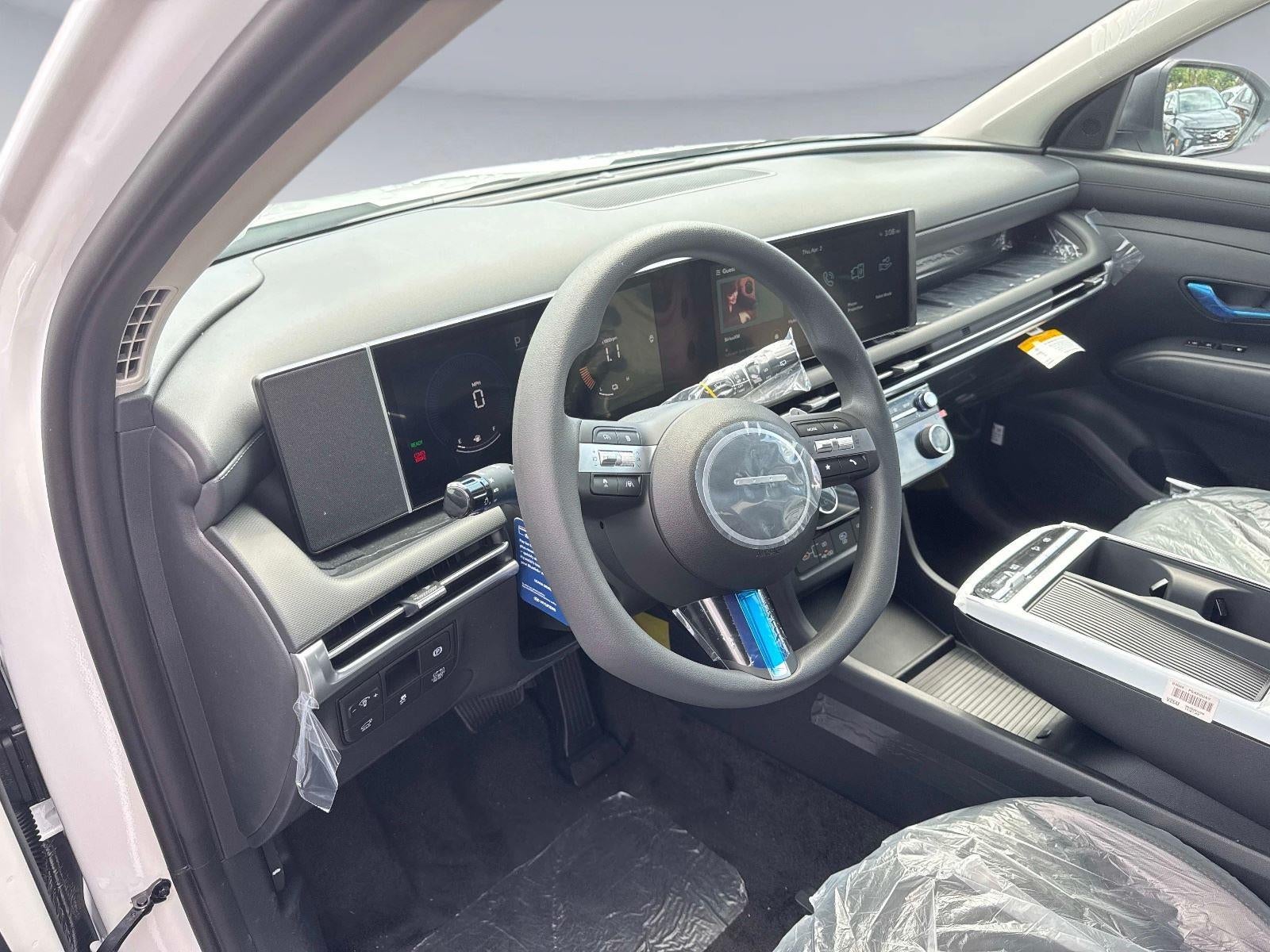 2026 Hyundai TUCSON HYBRID SEL AWD