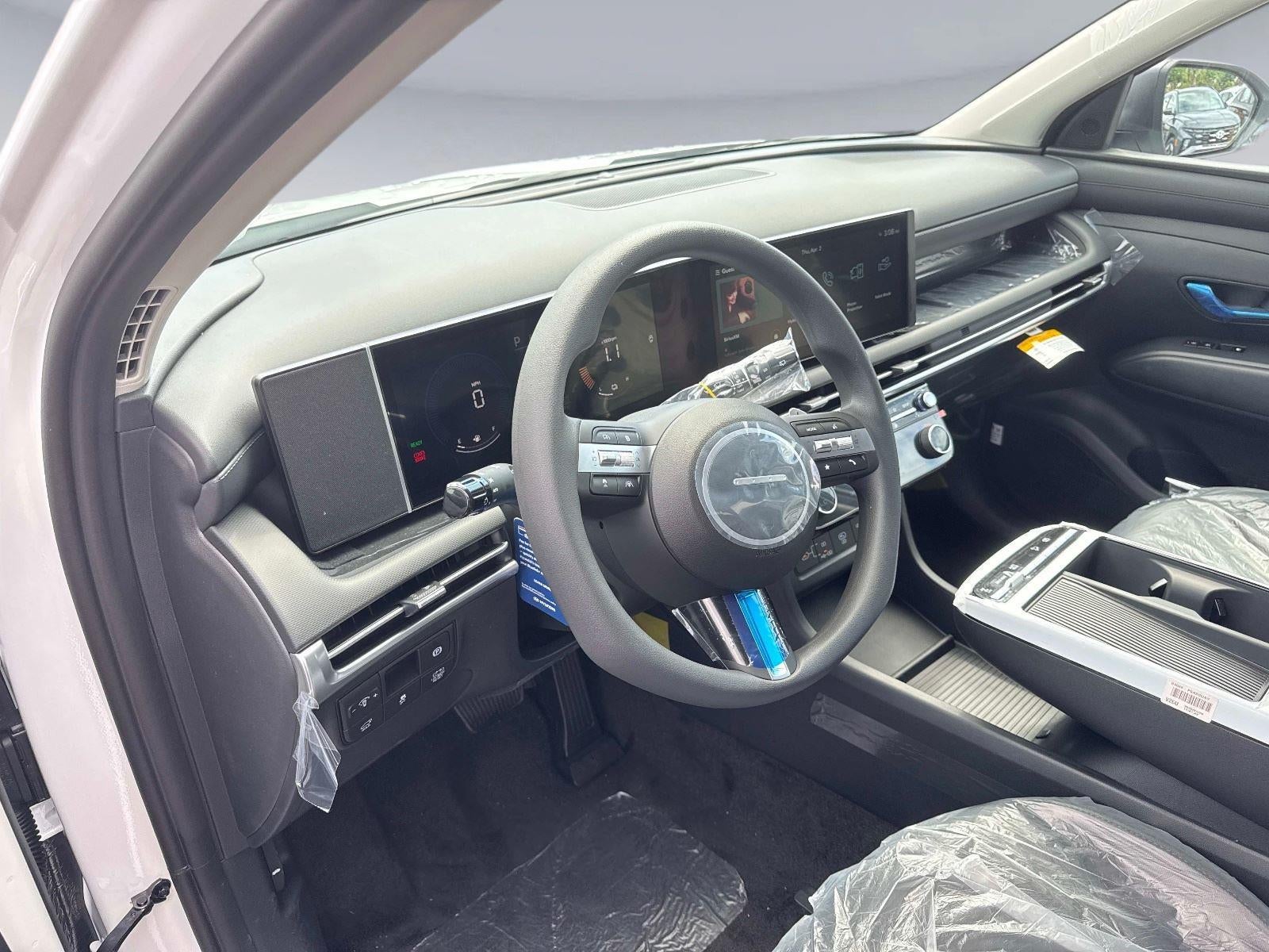 2026 Hyundai TUCSON HYBRID SEL AWD