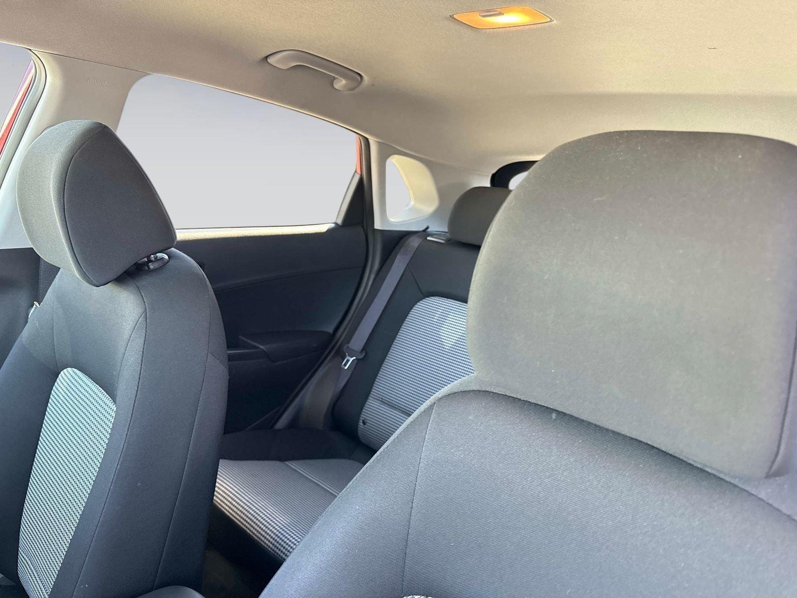 2021 Hyundai KONA SEL Plus