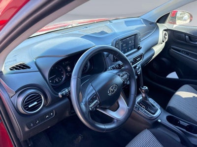 2021 Hyundai KONA SEL Plus