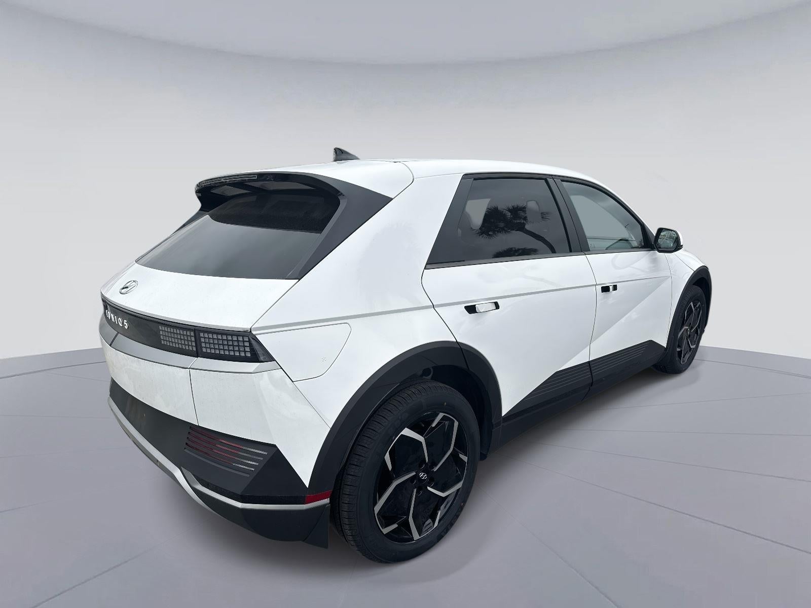 2023 Hyundai IONIQ 5 SE