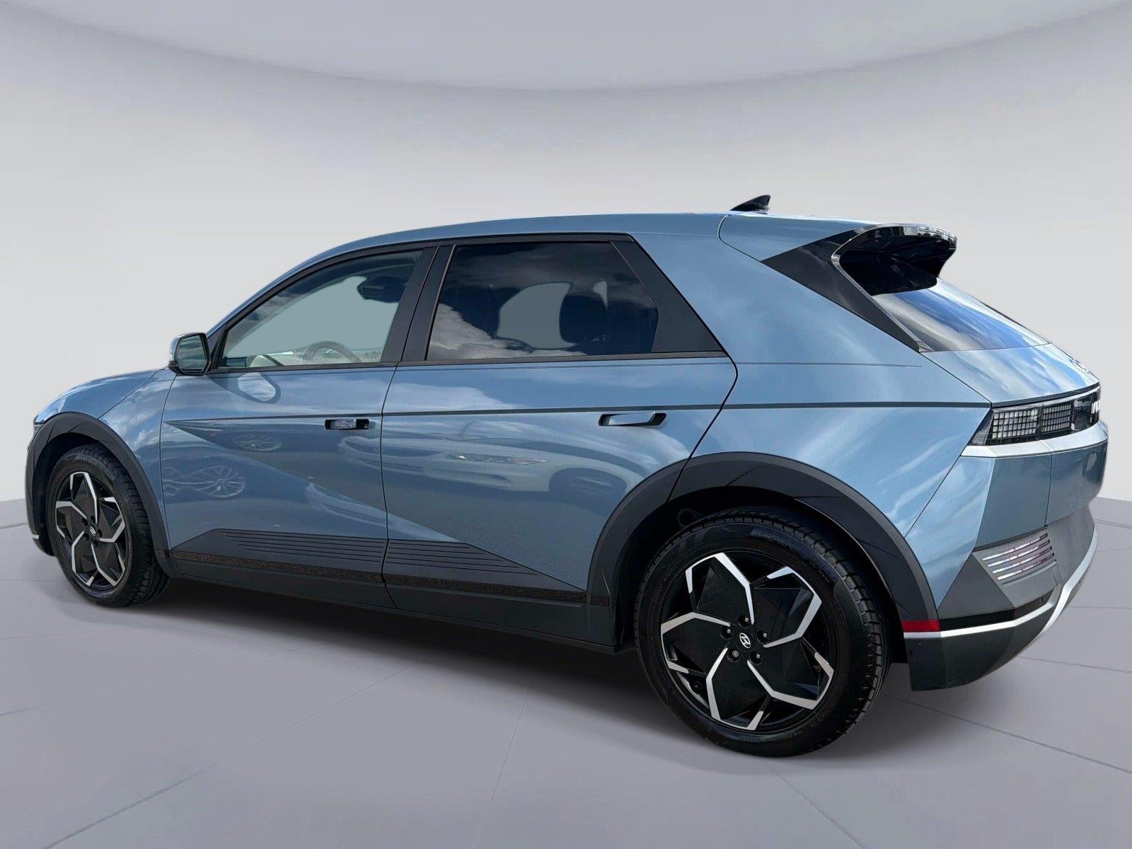 2023 Hyundai IONIQ 5 SE