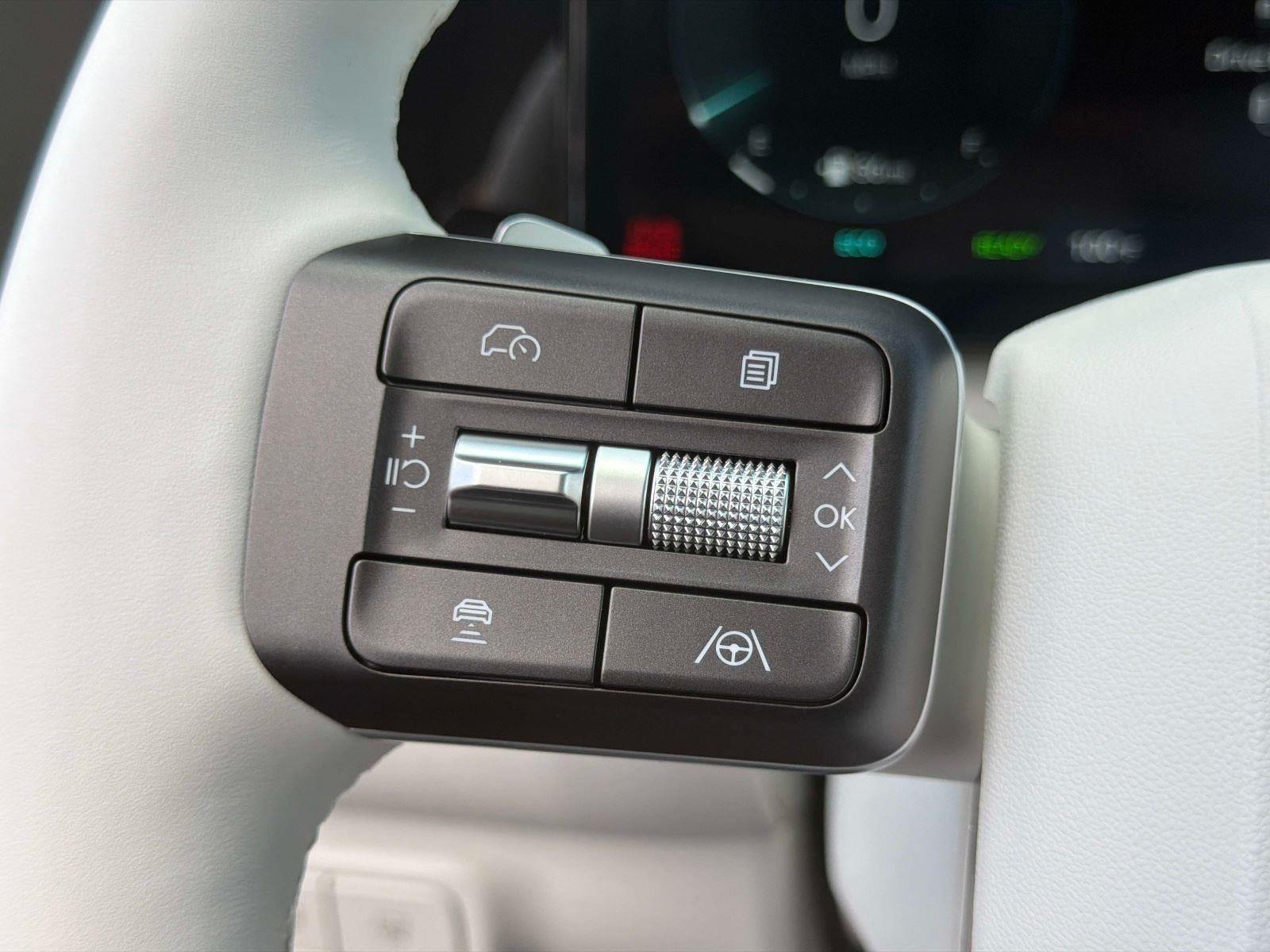 2026 Hyundai PALISADE HYBRID Blue SEL Premium 8P