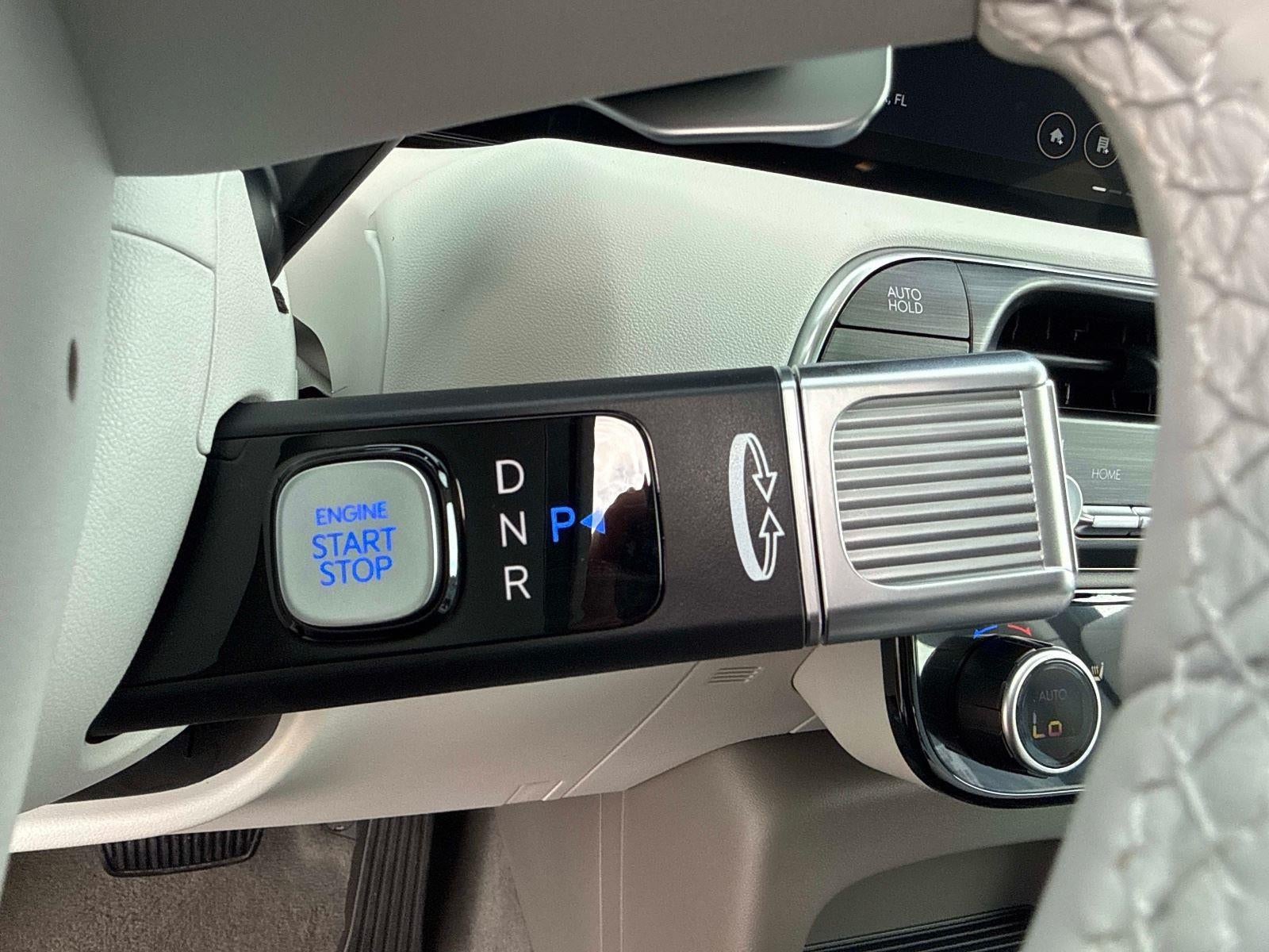 2026 Hyundai PALISADE HYBRID Blue SEL 8P
