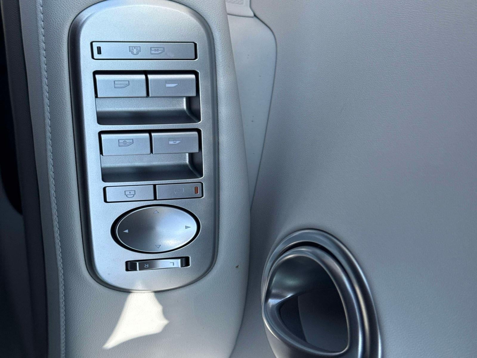 2026 Hyundai PALISADE HYBRID Blue SEL 8P