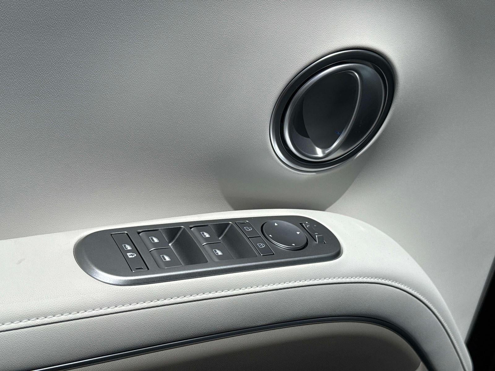 2026 Hyundai PALISADE HYBRID Blue SEL 8P