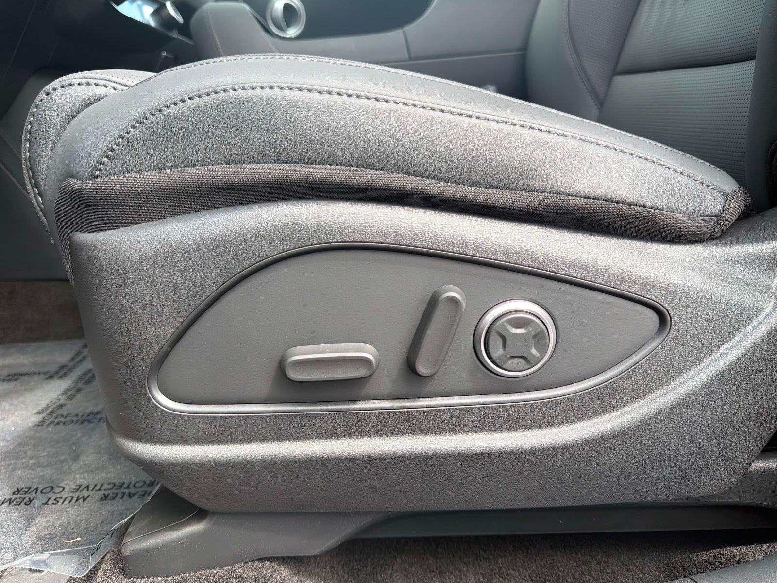 2026 Hyundai PALISADE SEL Premium FWD