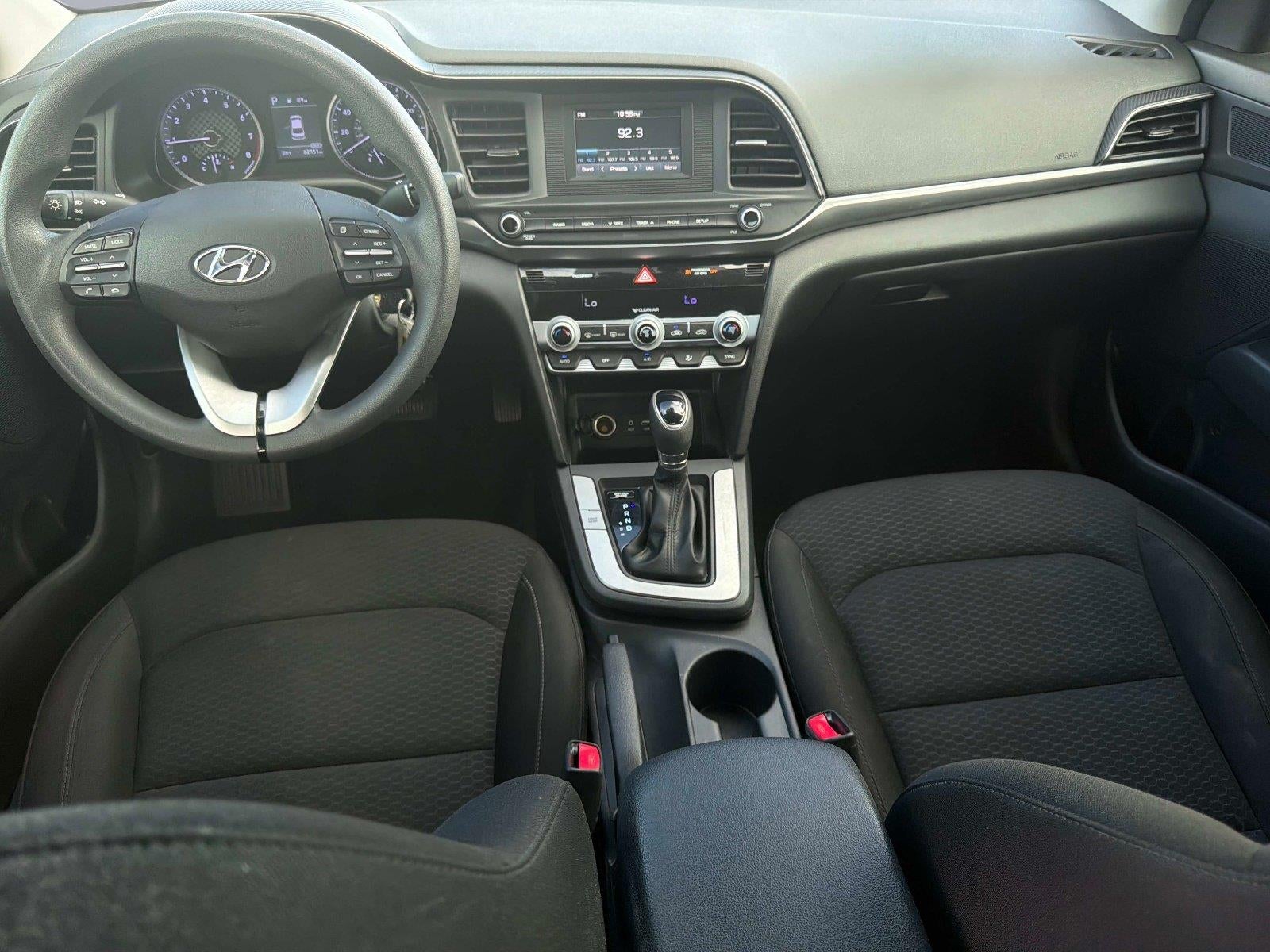 2020 Hyundai ELANTRA SE