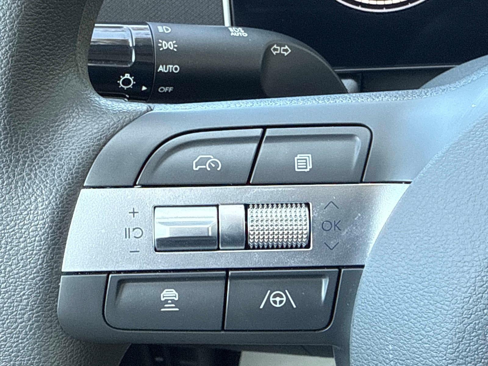 2025 Hyundai SONATA SE