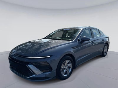 2025 Hyundai SONATA SE