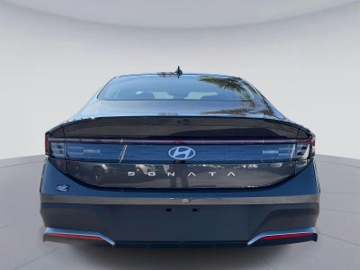2025 Hyundai SONATA SE