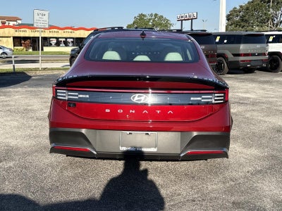 2025 Hyundai SONATA SE