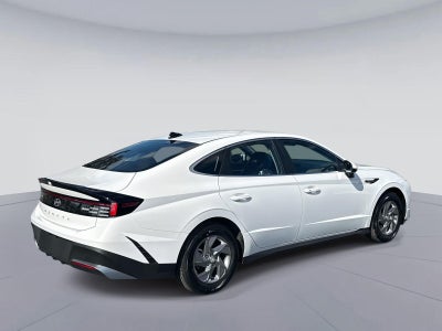 2026 Hyundai SONATA SE