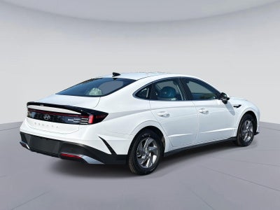 2026 Hyundai SONATA SE