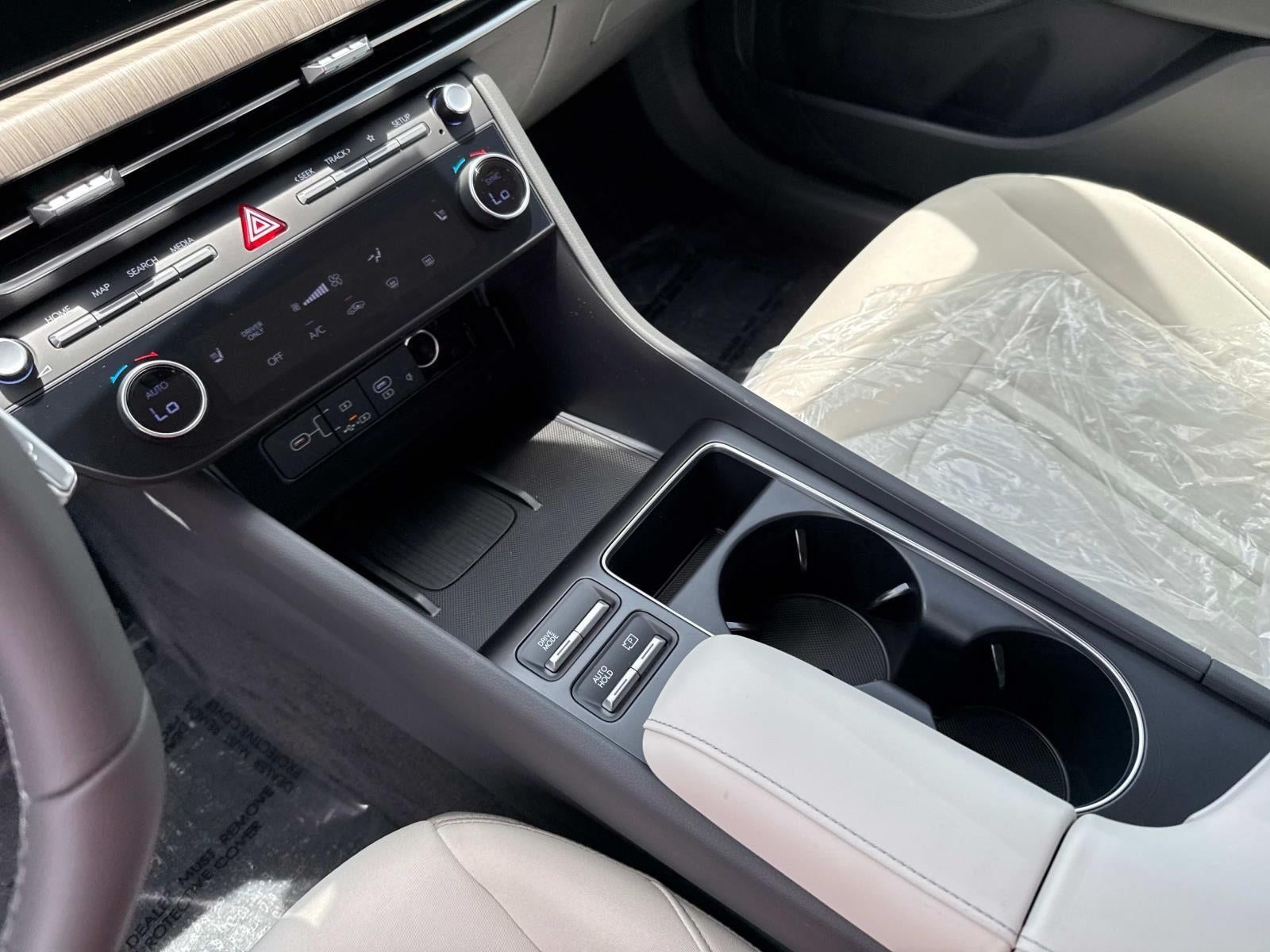 2025 Hyundai SONATA HYBRID SEL