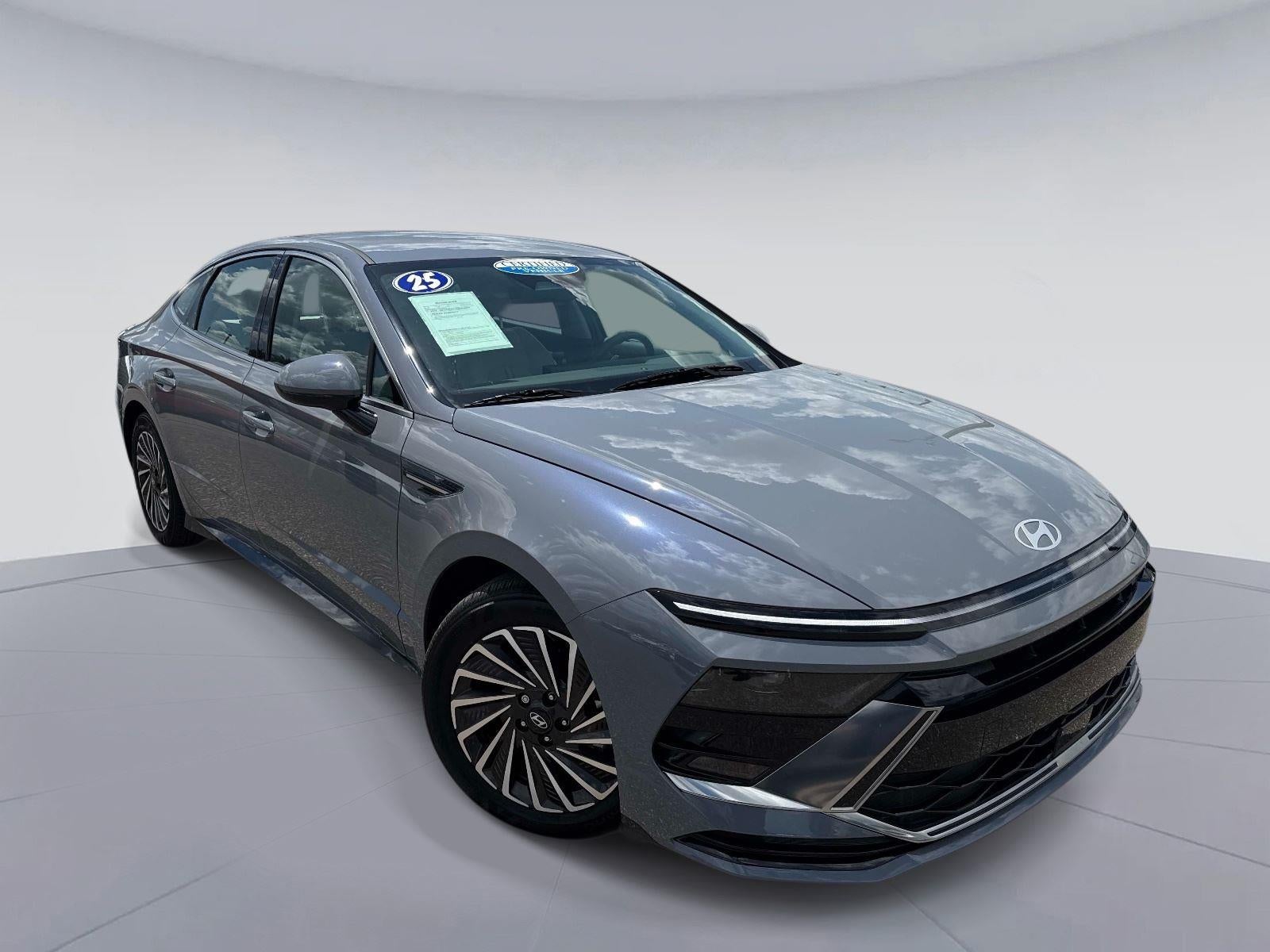 2025 Hyundai SONATA HYBRID SEL
