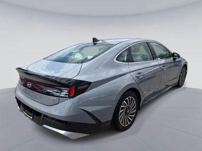 2025 Hyundai SONATA HYBRID SEL