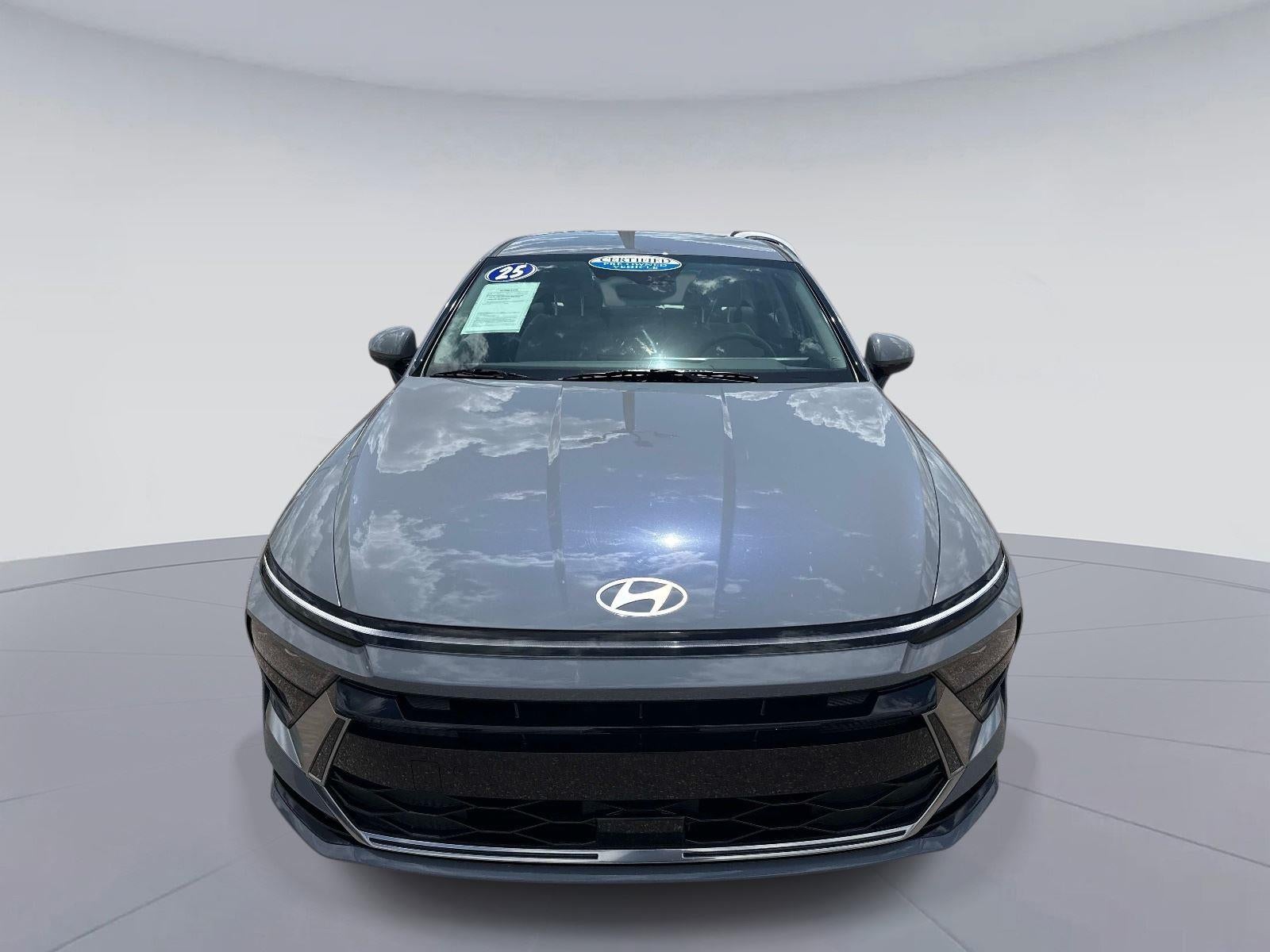2025 Hyundai SONATA HYBRID SEL