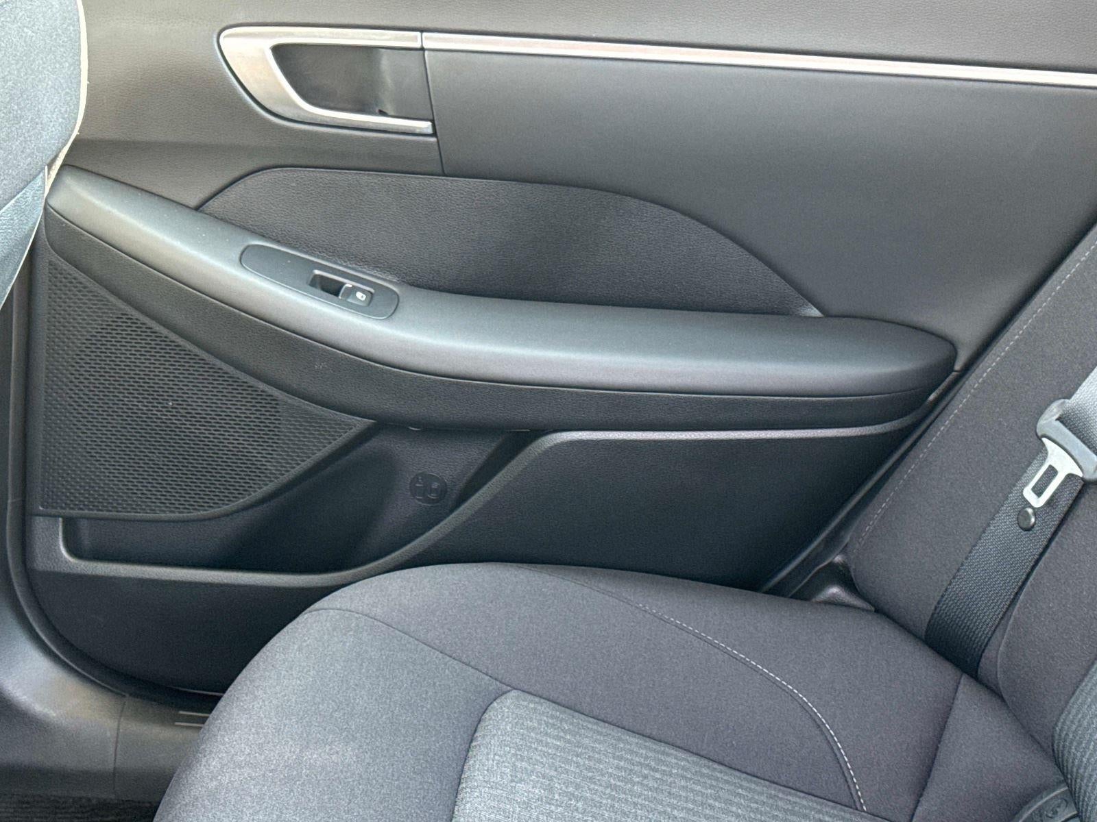 2024 Hyundai SONATA HYBRID SEL